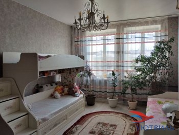 Продаем 3-комнатную квартиру в отличном состоянии в Екатеринбурге - yutvil.ru - фото 1