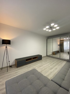 ул. Пальмиро Тольятти,11а в Екатеринбурге - yutvil.ru - фото 2